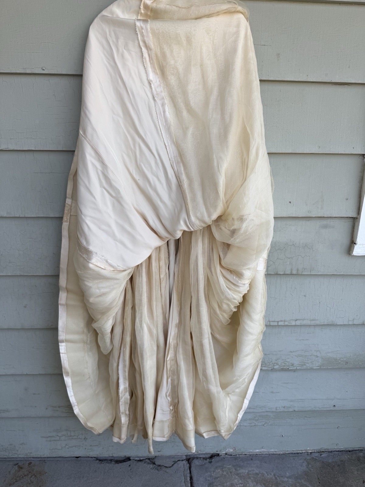 Vtg 40/50’s Satin Wedding Dress Beige Cream Lace Size 2 ? Lace Sequins 22” Waist