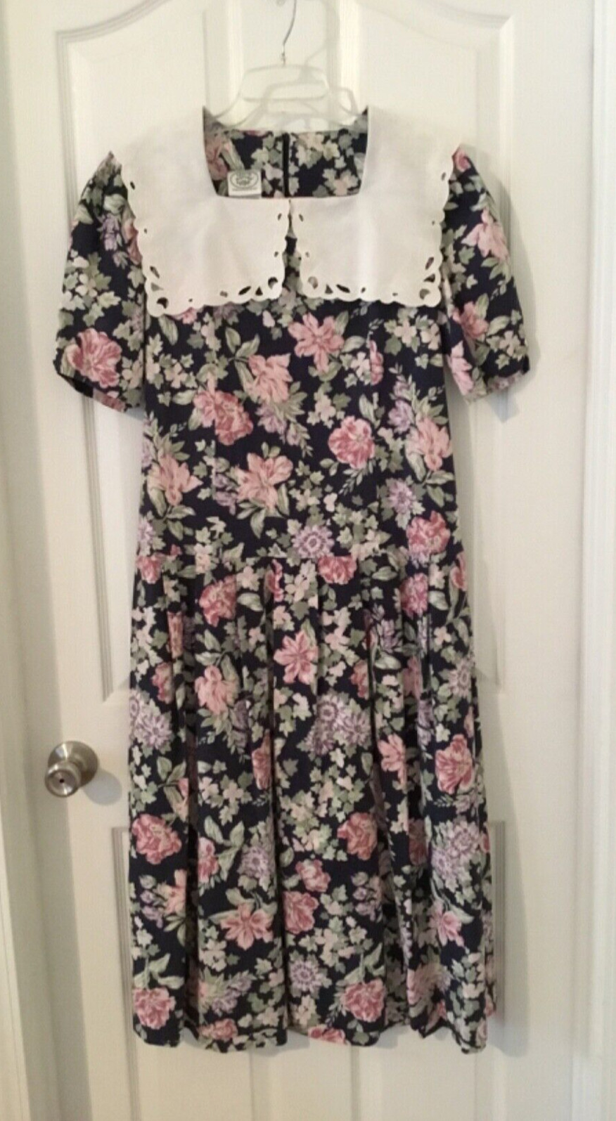LAURA ASHLEY MIDI DRESS SIZE 10 NAVY W/ PINK FLORAL SS ZIP UP WHT EYELET COLLAR