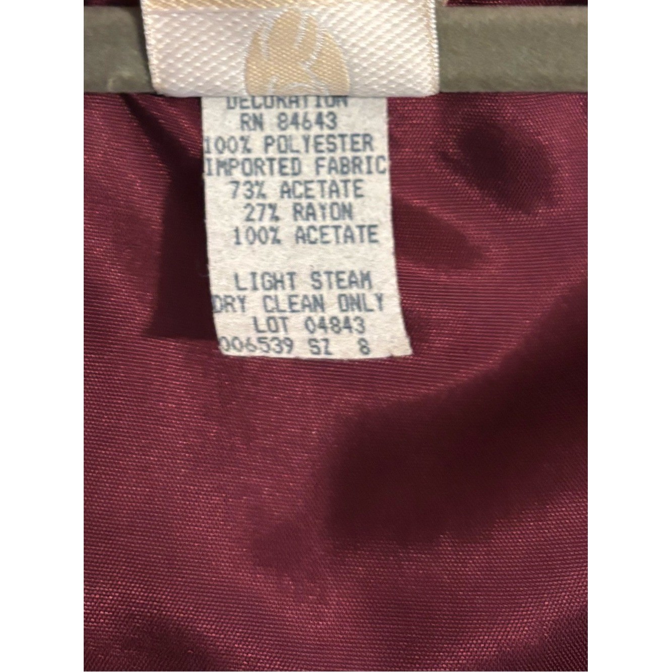 Watters and Watters Vintage Velvet Maroon Shrug Size 8