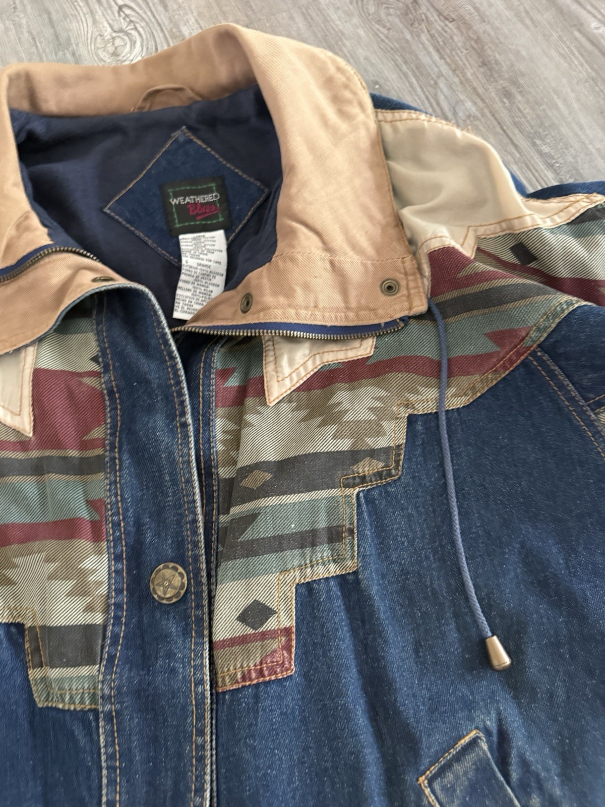 VTG Weathered Blues Izzi Western Denim Jean jacket Southwest Aztec Patchwork L