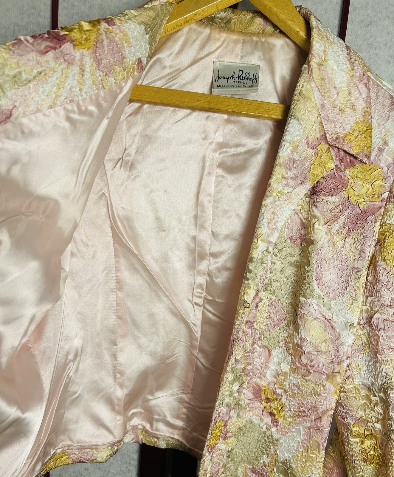 Joseph Ribkoff Trends Women’s Floral Textured Jacket Pink Cream Yellow