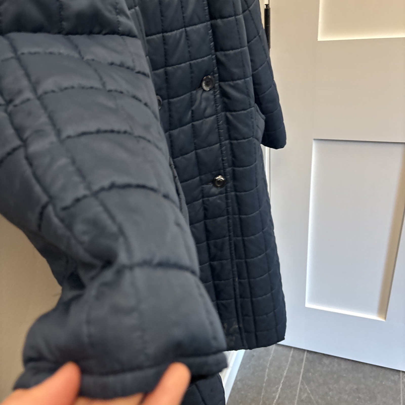 Vintage White Bear of St Paul Minnesota Quilted Button Puffer Coat L/XL