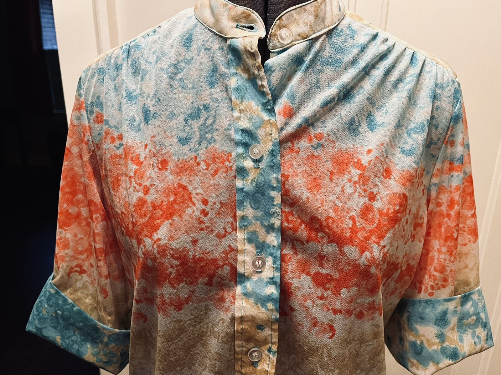 70s TERRY CHICAGO Multicolored PRINT COLLARLESS BUTTON NECK Blouse SHIRT SZ M