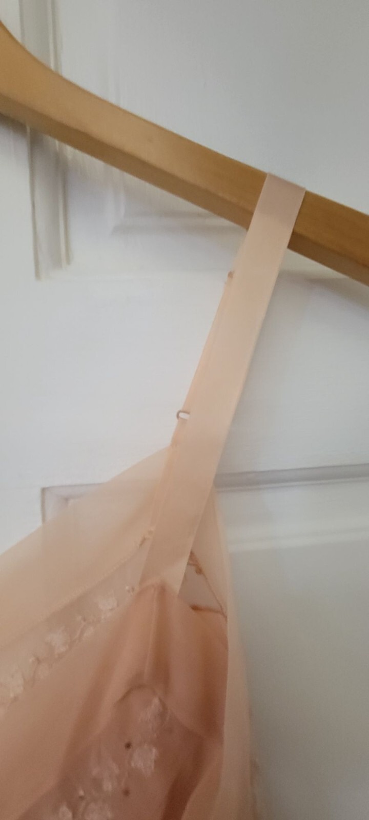 Peach Luxite by Kayser Embroidered Slip Vintage size 34