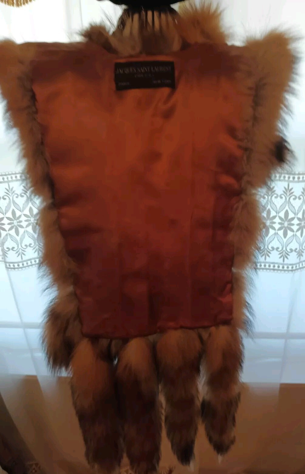 FOX VEST – SIZE SMALL/MEDIUM BY JACQUES SAINT LAURENT FOR F.C.I. PARIS NEW YORK