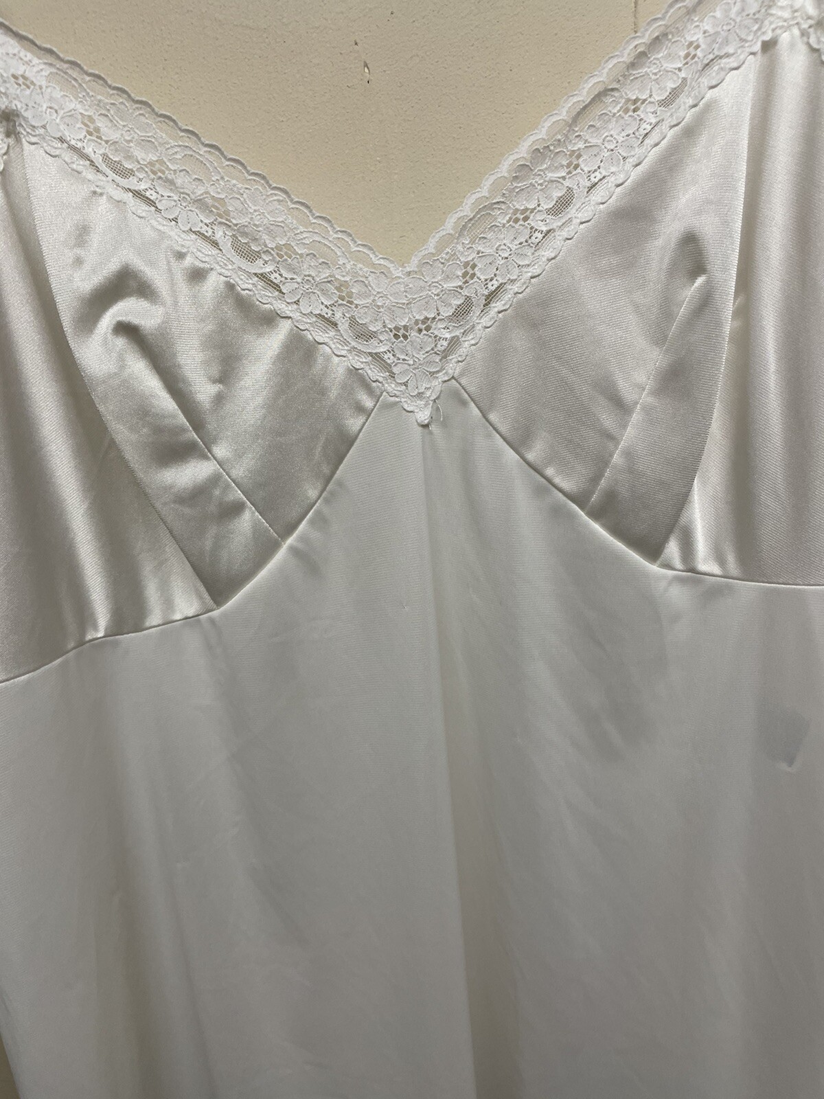 VTG Vanity Fair 40 Creamy White Slip Nightie 28” back length. USA Made