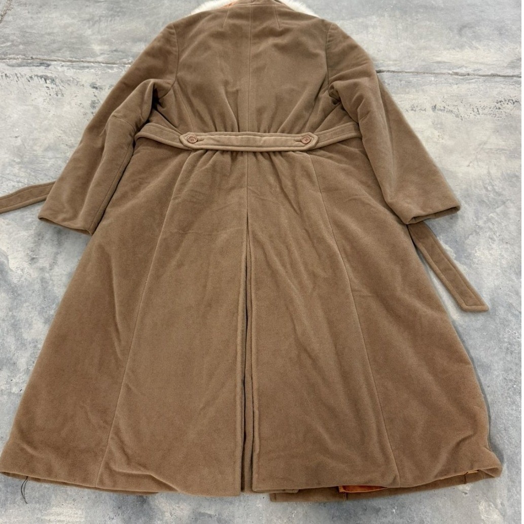 Vintage 60s lorendale by bromleigh union made Tan Longline Coat Faux Fur Collar