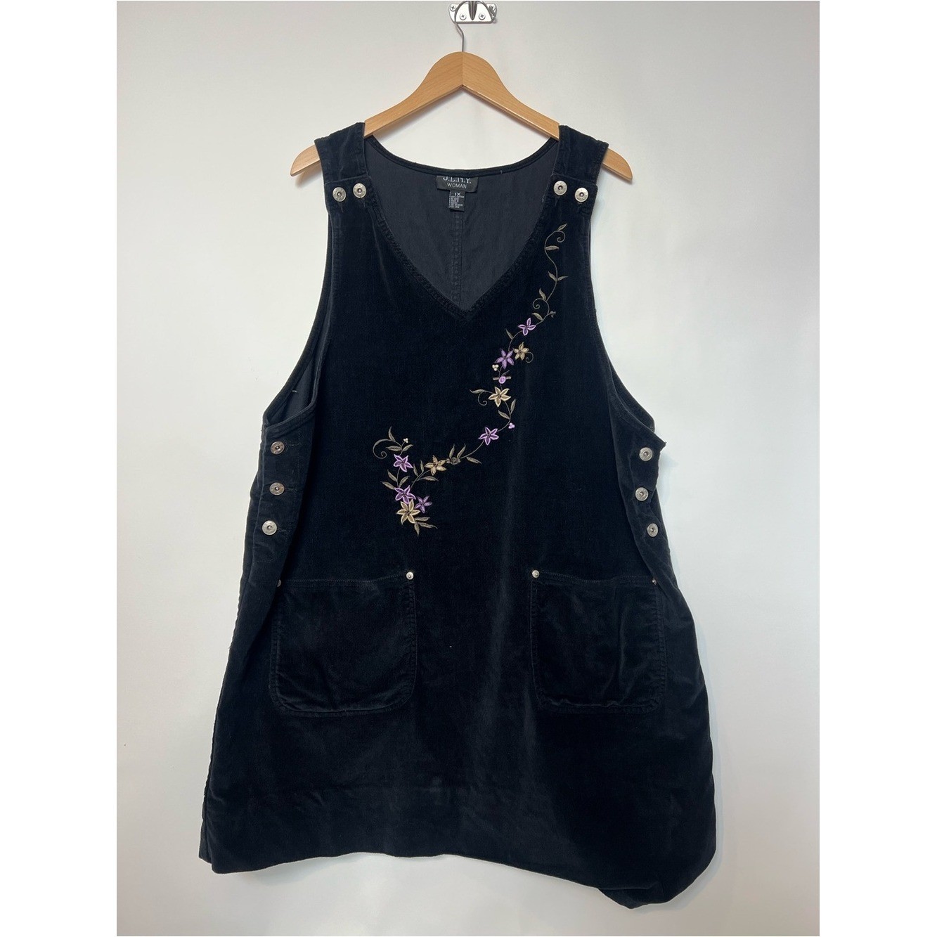 90s Black Embroidered Pinafore Overall Dress Velvet Corduroy 1X