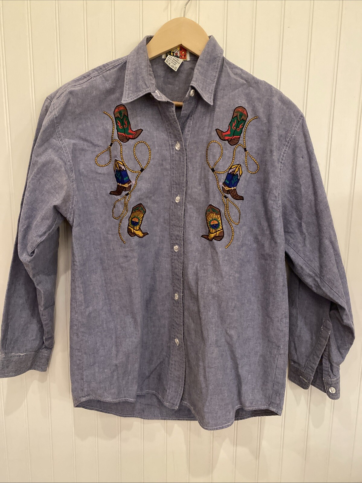Vintage Women’s Embroidered Western Shirt M Ranch Boots Cowgirl Rope Horses