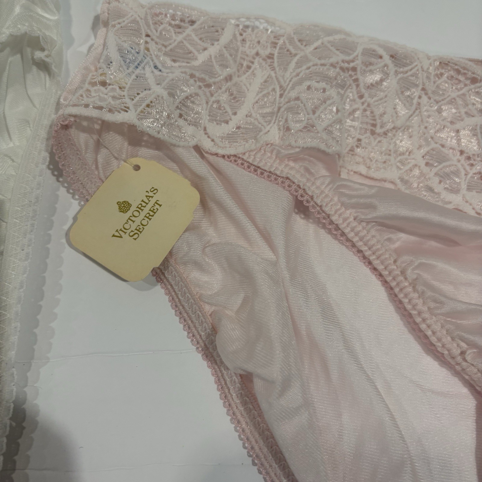 Vtg VICTORIAS SECRET Satin Panties Lot Gold Crown Label Lace Hi Cut NWT Sz L