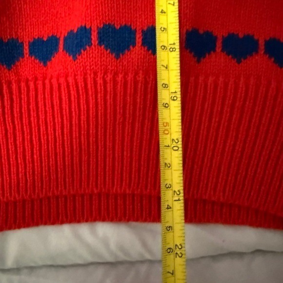 Vintage objectives rainbow heart red sweater kidcore 80s/90s