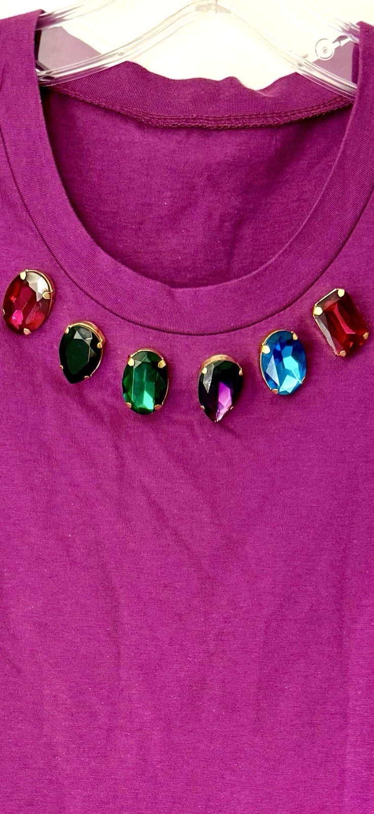 VTG Purple T-Shirt Short Sleeve Unique Embellished Jewel Neckline Women S