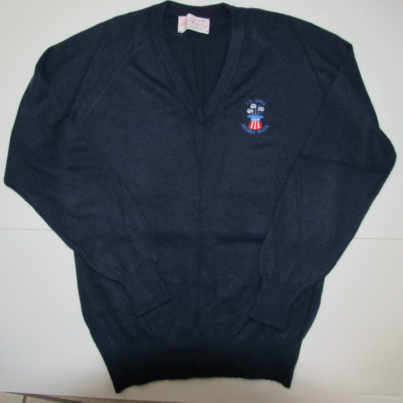 Vintage Lady Pickering US Open Pebble Beach Golf Ladies Medium Navy Blue Sweater