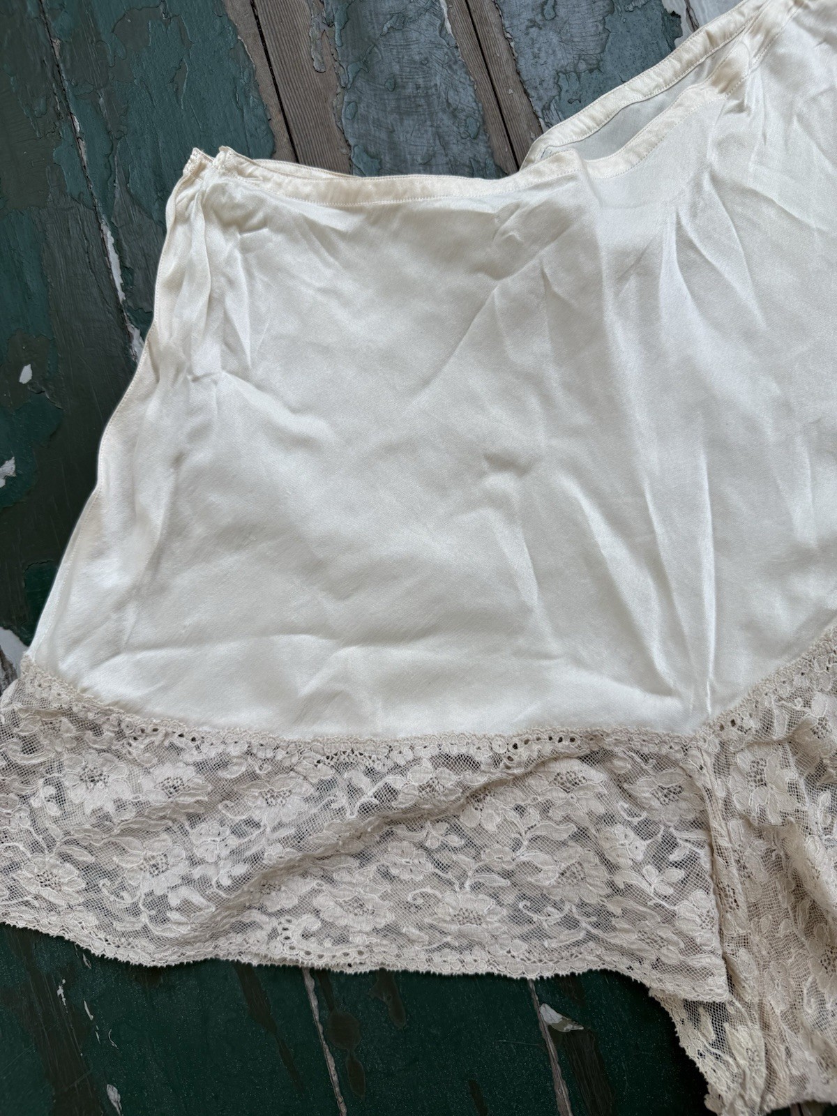 Vintage 1940s-50s Lady Lenora silk rayon Tap Shorts, Lingerie Knickers