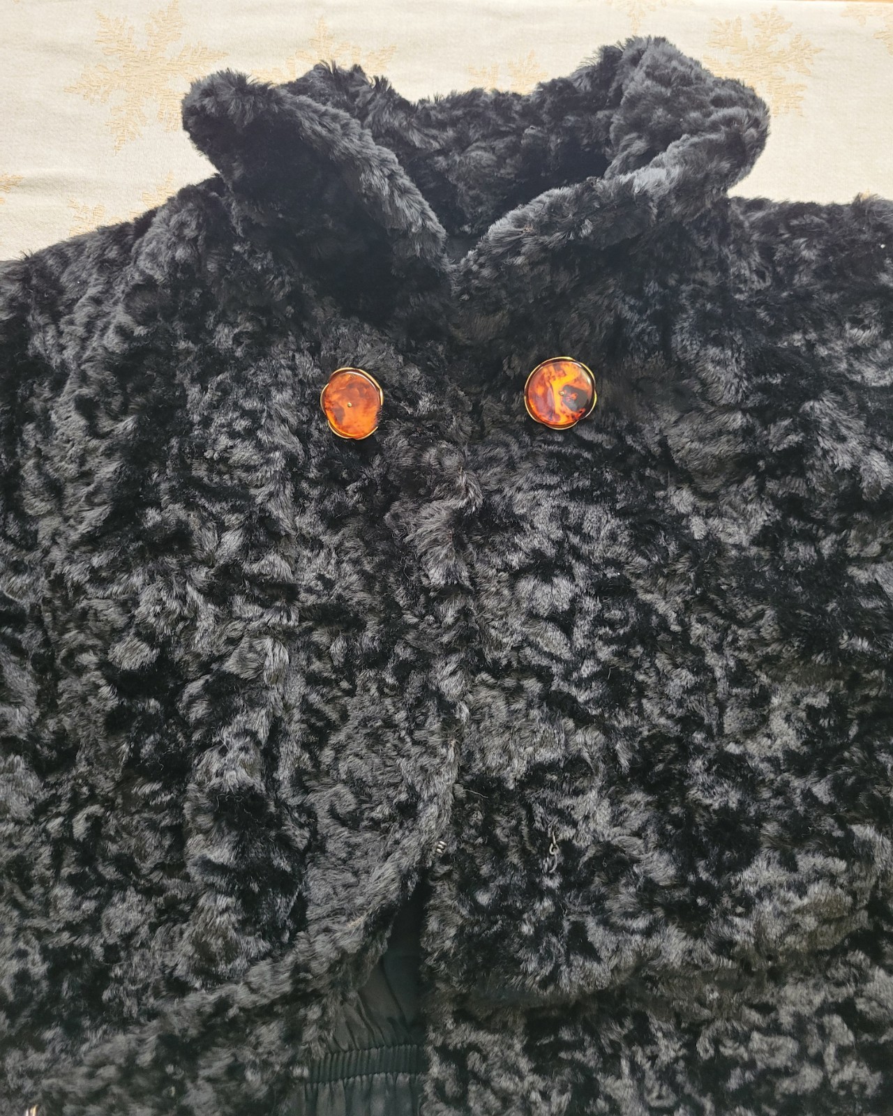 Late 30s Alaskan Kurl Faux Curly Lamb 100% Mohair Pile Coat L/XL 44″ Chest