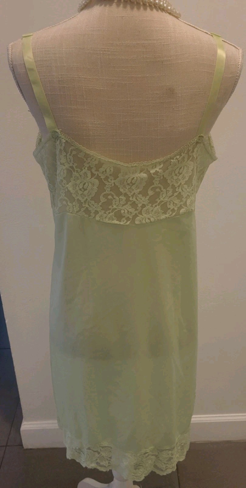Monsanto Slip Dress L38 Lace Trim Green Nylon Satin Short Ajust.straps U.SA Vtg