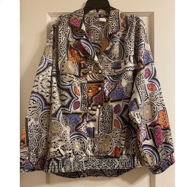VINTAGE 80s 80’s Geometric Medallions Top Shirt sz 8 Large