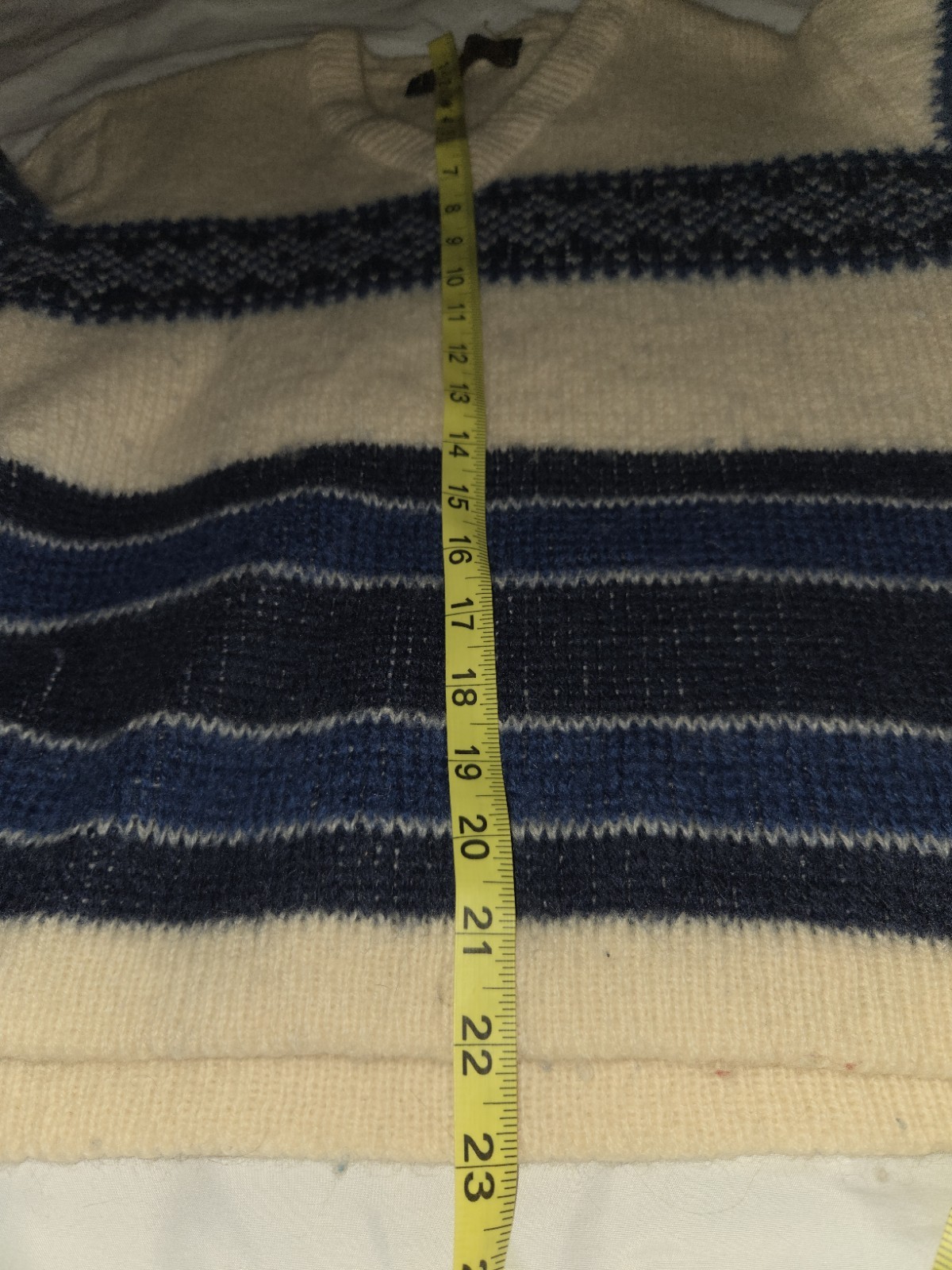 Vintage Nordstrikk Sweater Women’s Size 30 Virgin Wool Norway Cream Blue