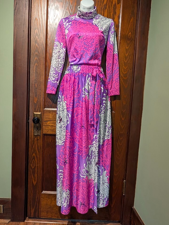 VTG 60S/70S BODYSUIT S leotard onepiece top purple pink crysanthemum mod gogo 4E