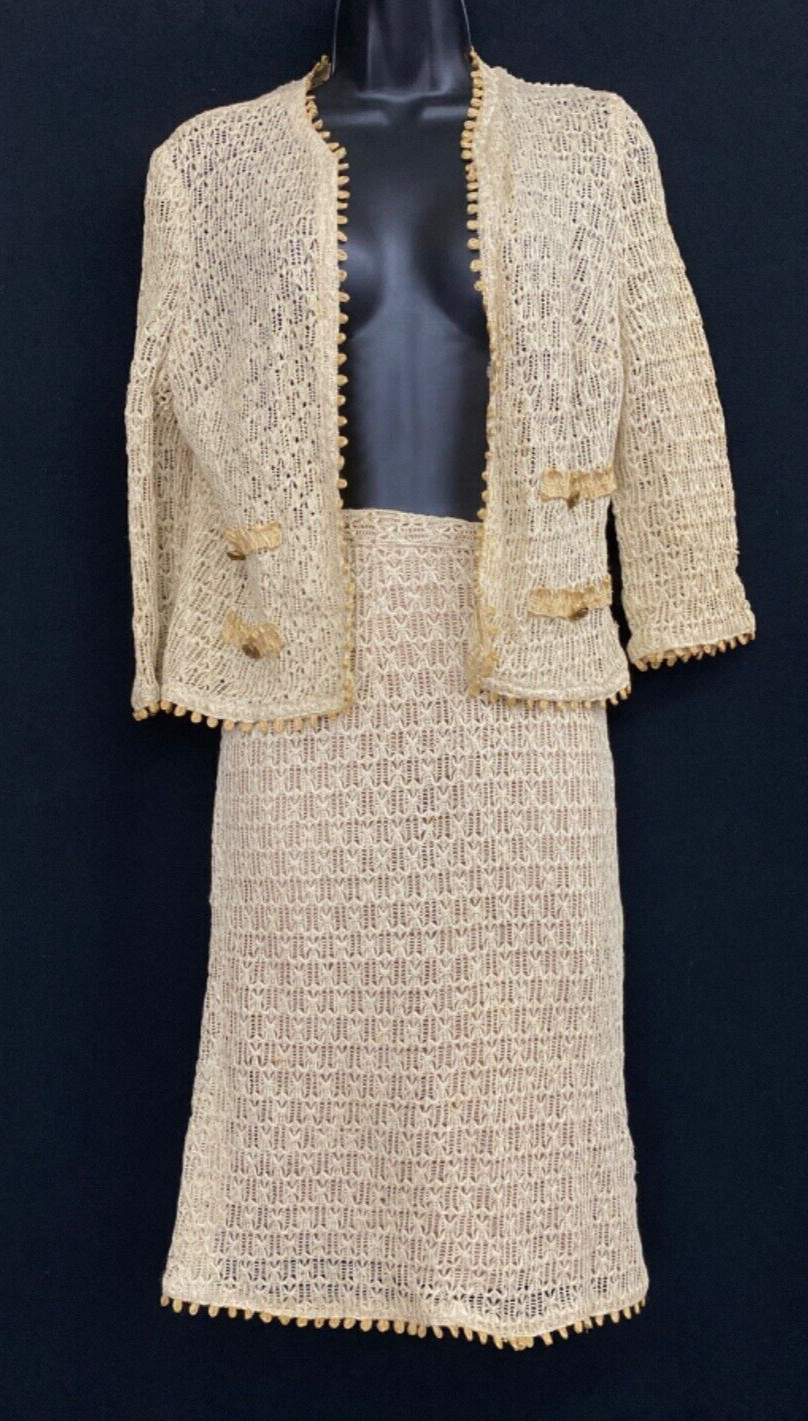 Vintage 1960s knit lace skirt suit, ecru ivory linen top jacket 2 piece XS