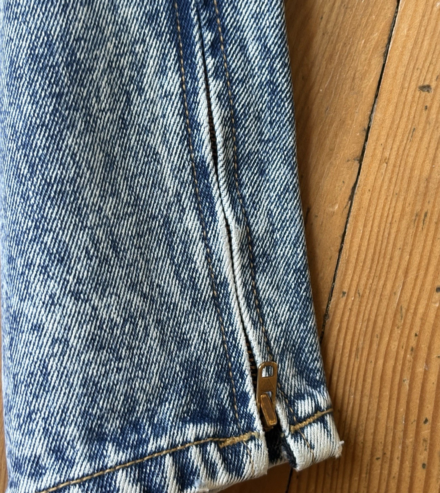 1988-89 Guess Acid Wash Style 1015 Marilyn Jeans 32, Measure 29×26