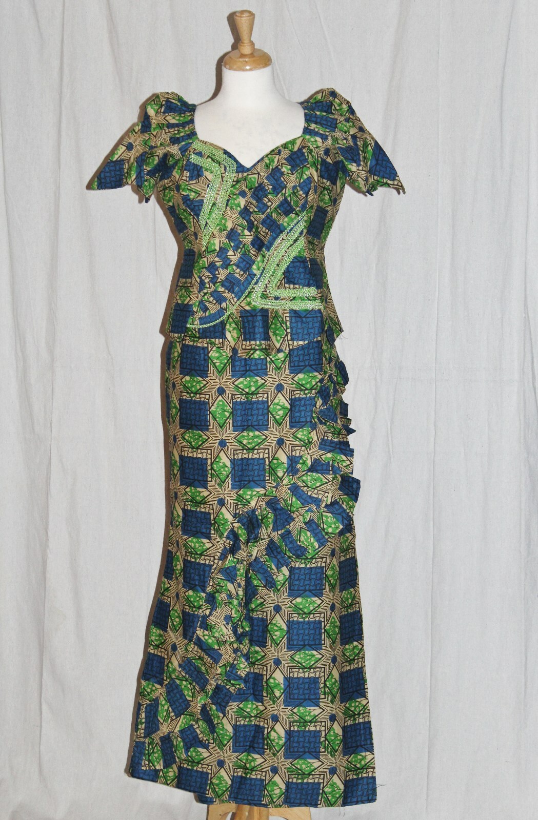 Vintage Batik Print Dress Set Top Wrap Skirt Ceremonial Ethnic Tribal Medium/Lrg