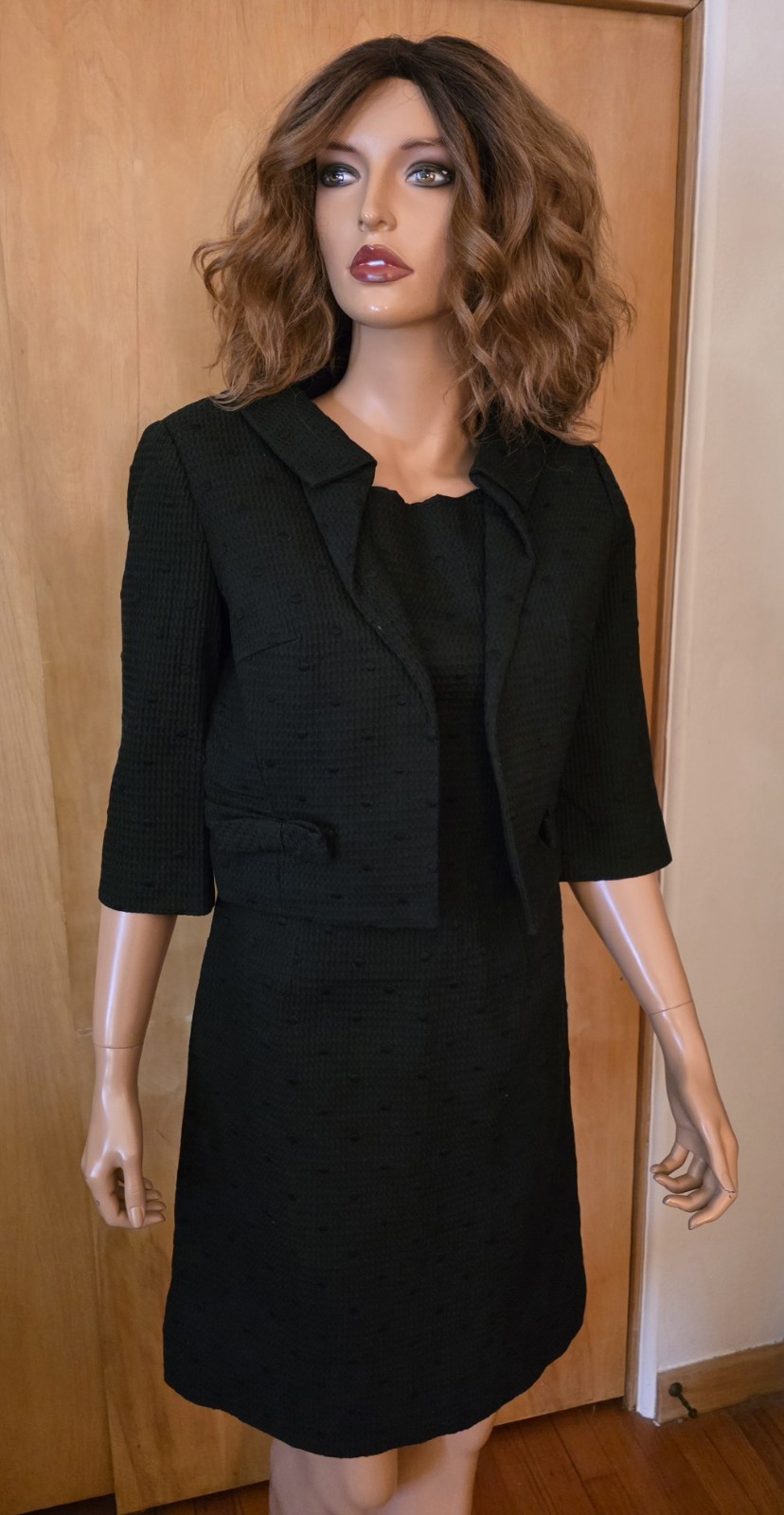 WOMEN’S VINTAGE 50’S/60’S BLACK TEXTURED DRESS SUIT ~ Refer To Measurements