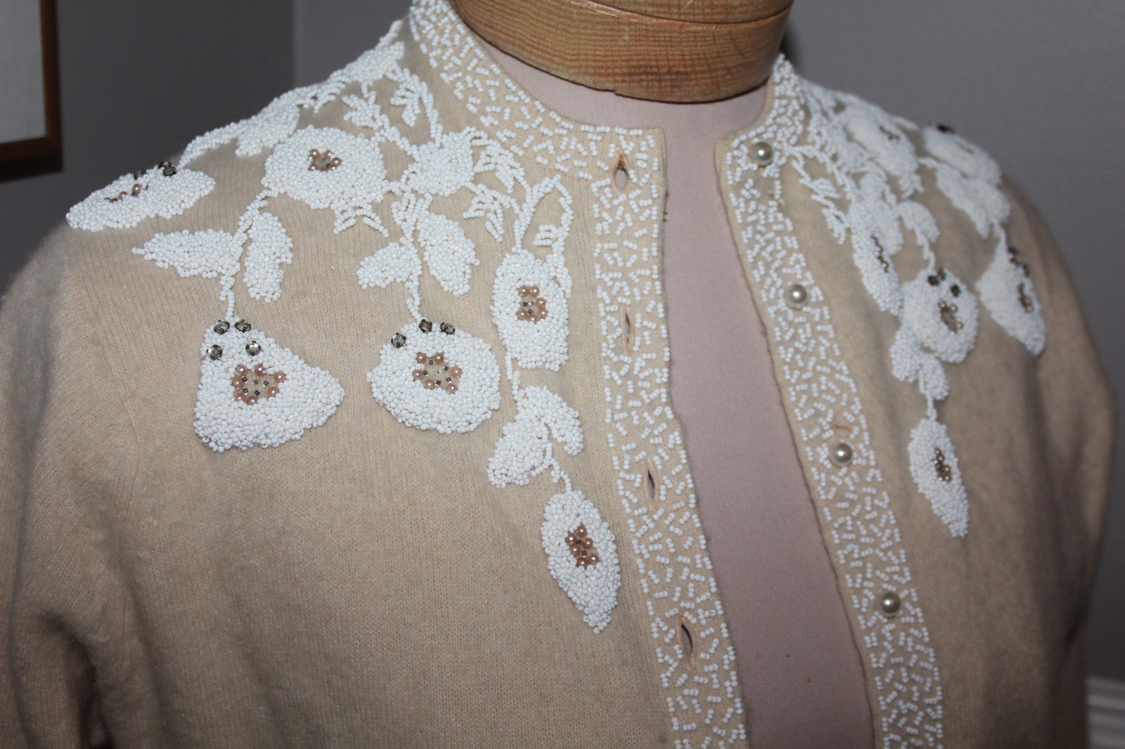McMullen Angora wool Rabbit Hair beaded vintage Hong Kong cardigan XS rockabilly