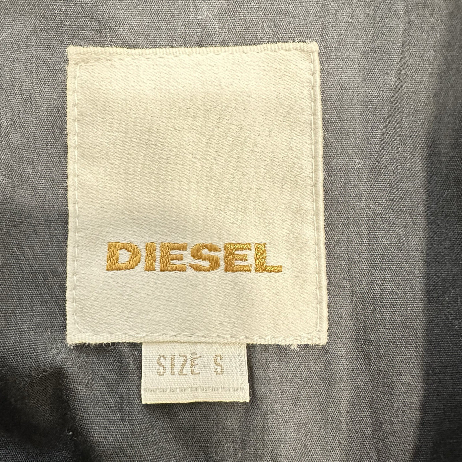 Diesel Authentic Vintage Shiny Metallic Wrinkled Short Trench Coat. All Cotton.