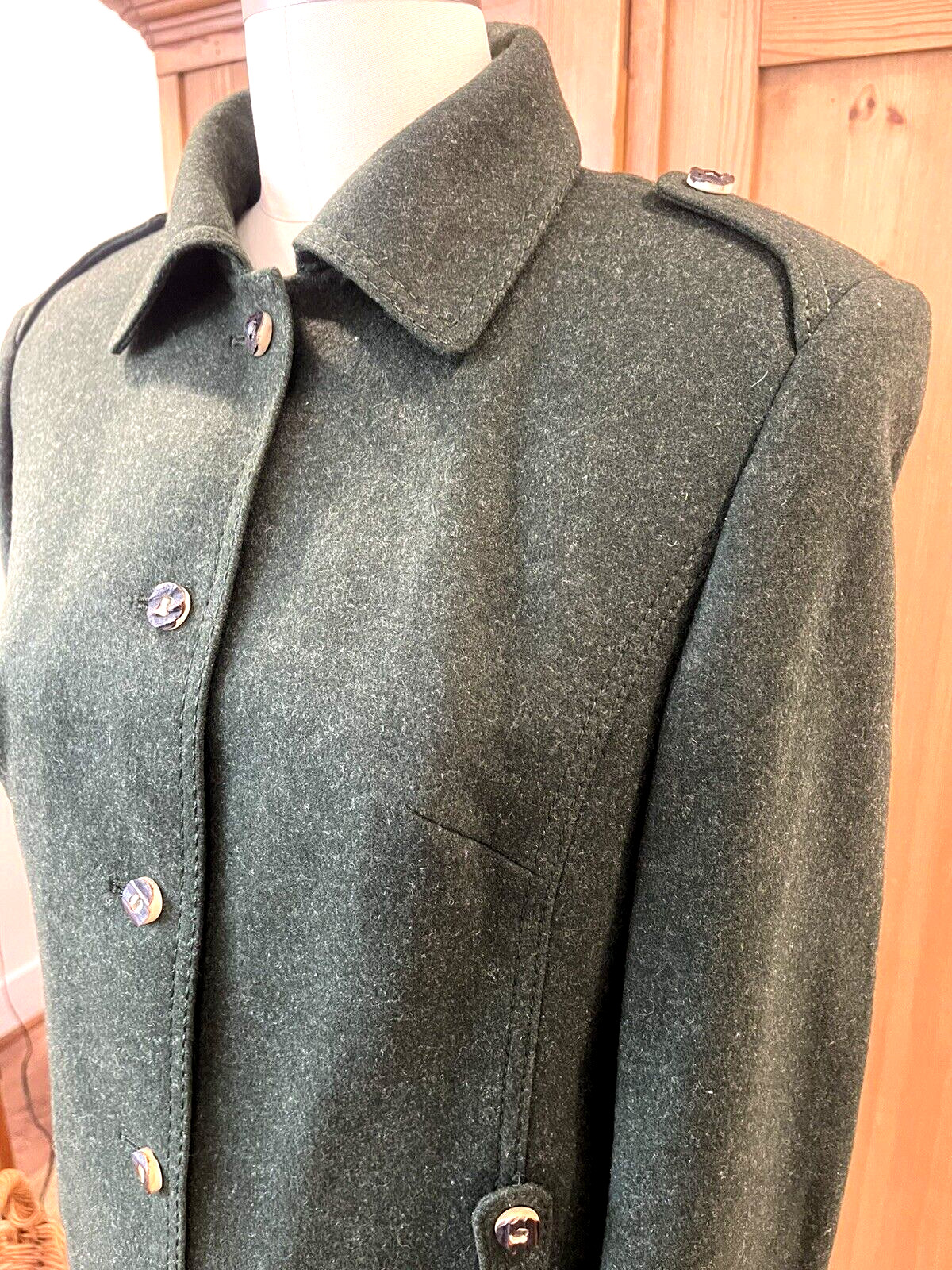 VTG Tofana Sport German Wool Bavarian Skirt-Suit, Wood Buttons Forest Green S/42