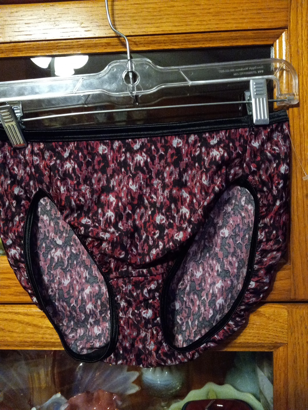 Vintage Vanity Fair Panties Absract Print Poly/spand Panty Bikini Shiny 7 13-17
