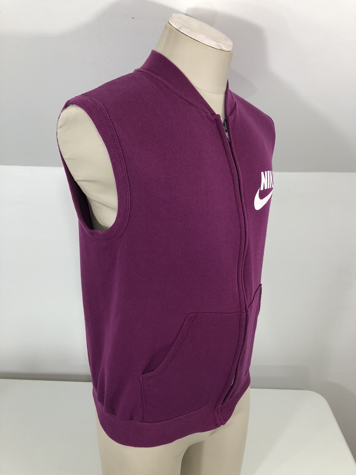 Vintage NIKE Adult S/M Full Zip Sweatshirt Vest Shirt Top Active Retro 70s 80s