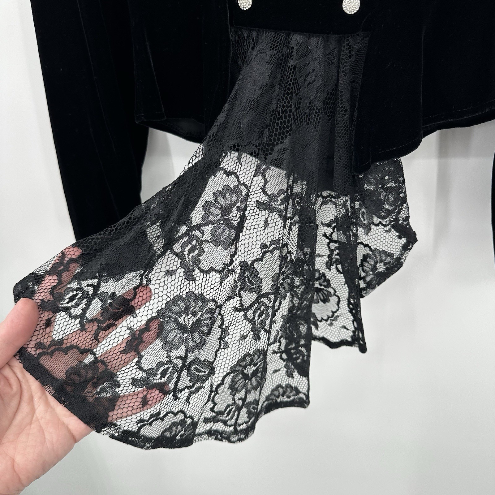 vintage 80s BLACK VELVET LACE TOP BLOUSE XS witchy victorian gothic romance