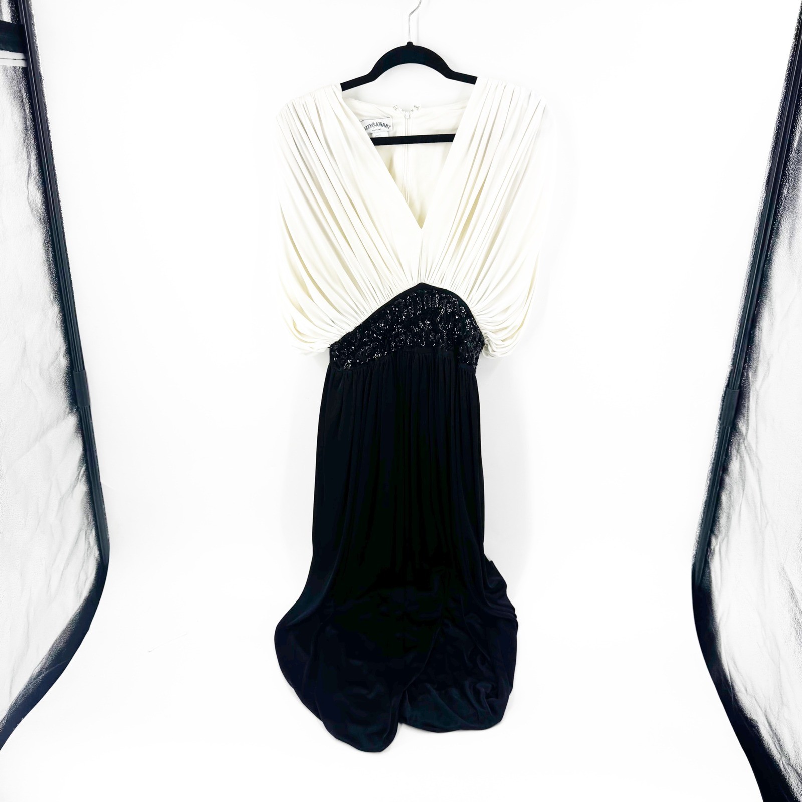 Lizzy & Johnny by Lucero Vintage Sequin Pleated Gown Black White Size 10 Formal