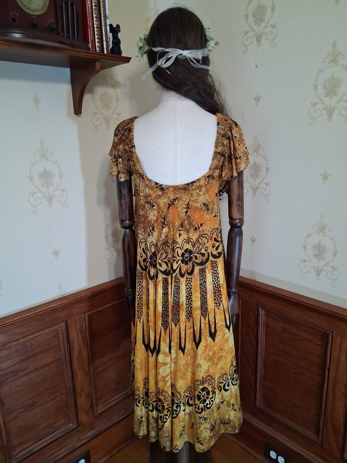 Vintage 1970s Lady Cactus Amber Batik Fluttery Bohemian Hippie Handmade Dress
