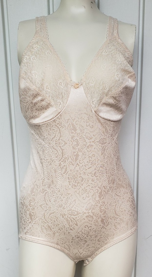 Vintage Underscore Satin All In One Shaper Girdle Size 38D Underwired Fem Cd