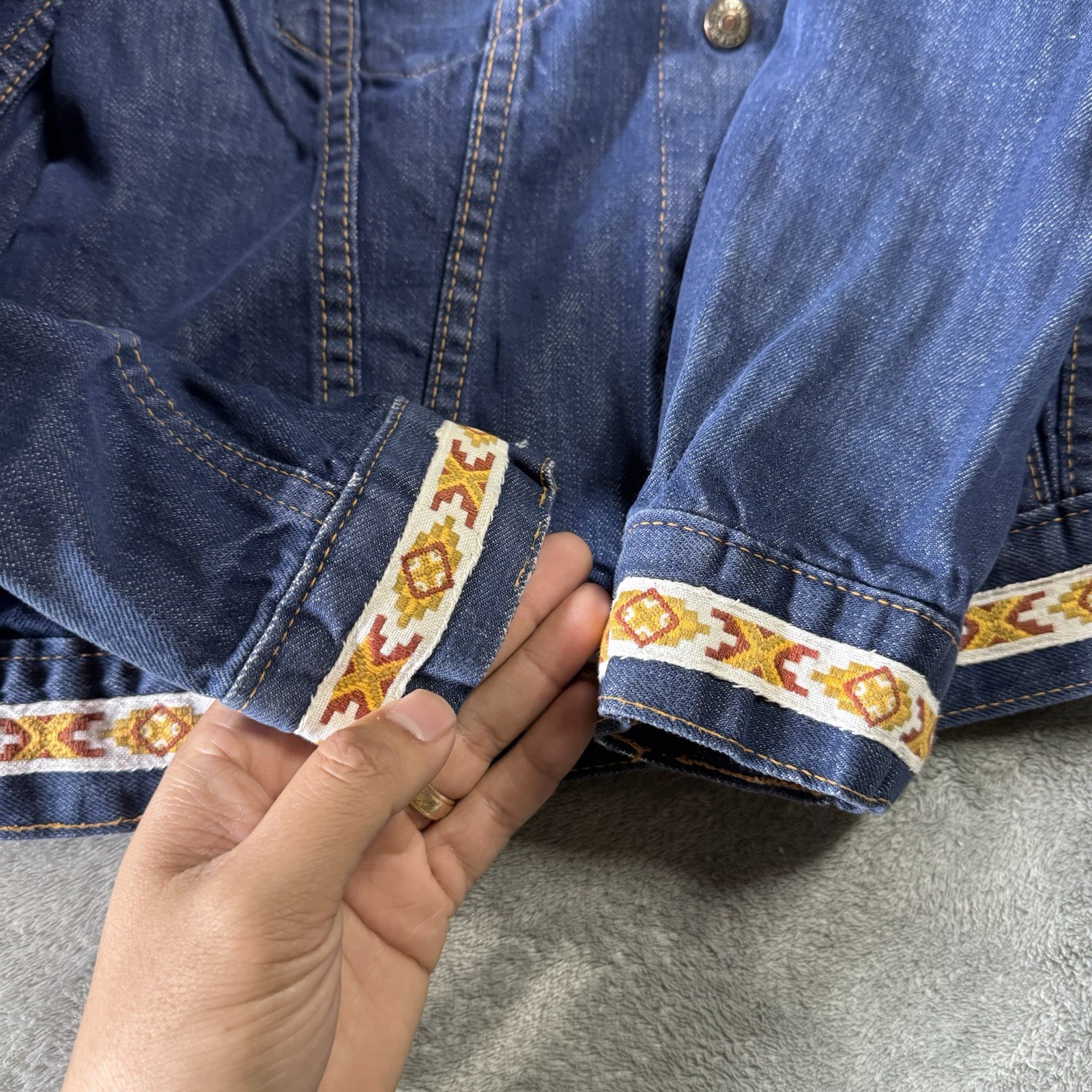 VTG 70s Levi’s for Gals Denim Jacket White Tab Two Pocket Size L Western Trim