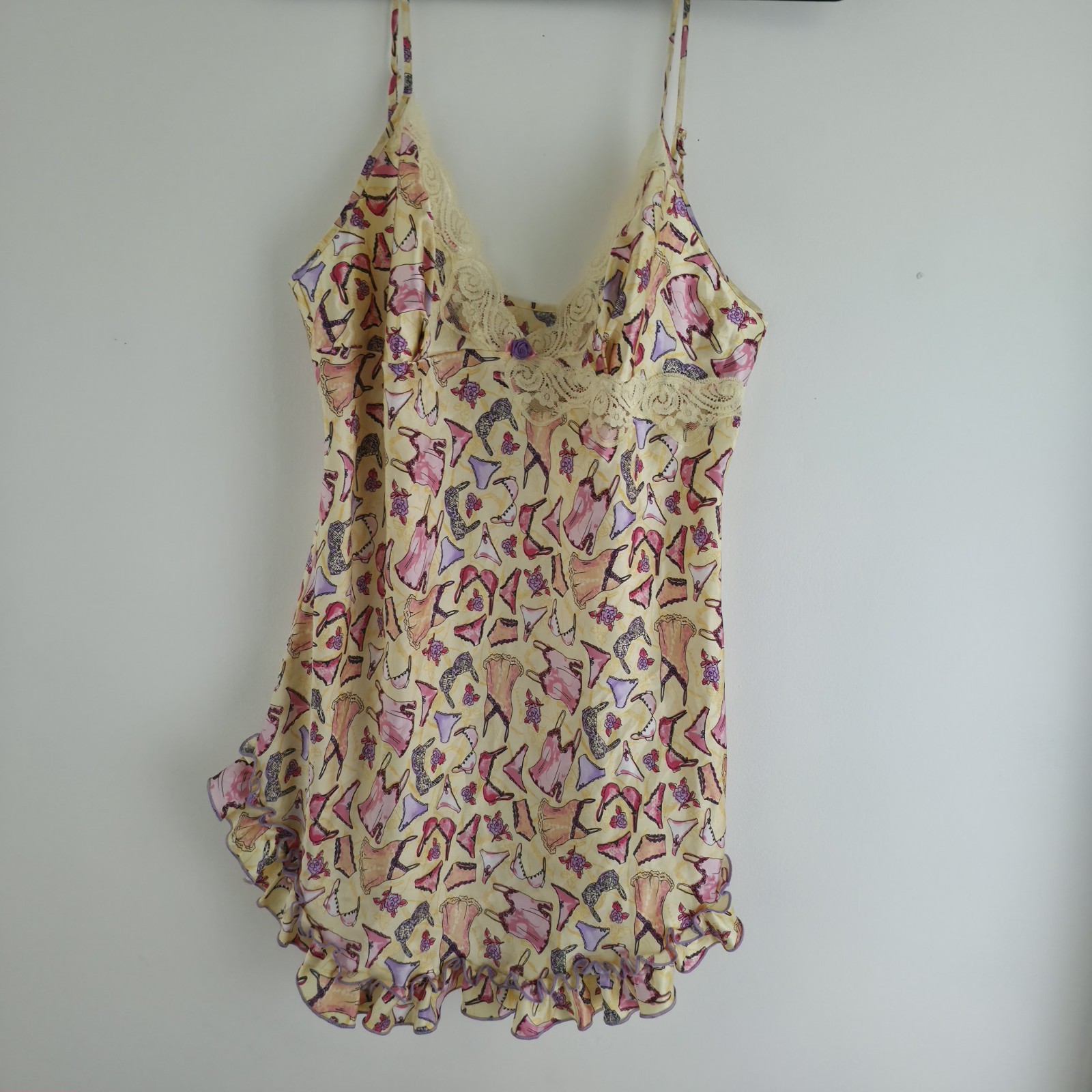 VTG Shirley of Hollywood Satiny Camisole L Yellow Lingerie Novelty Print Y2K 90s