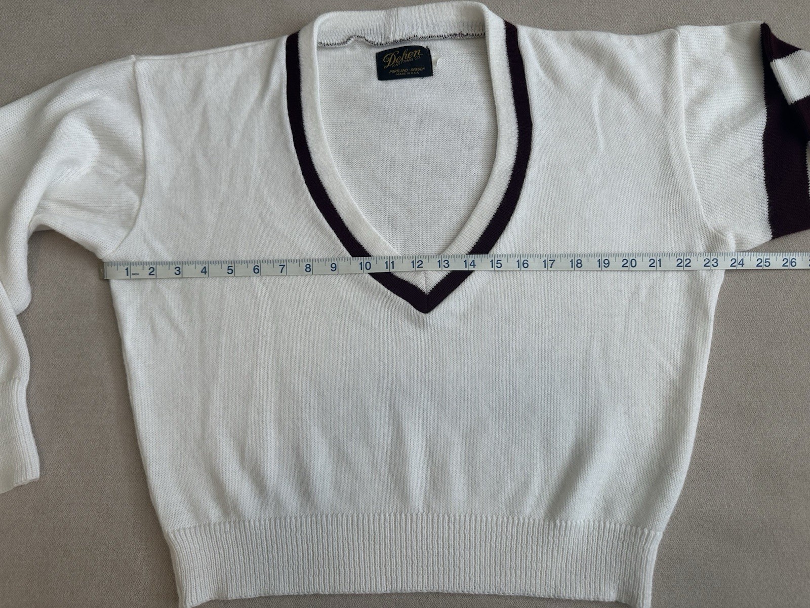 Vintage Dehen Deep V Neck Sweater School Athletic Cheer White Maroon Large EUC