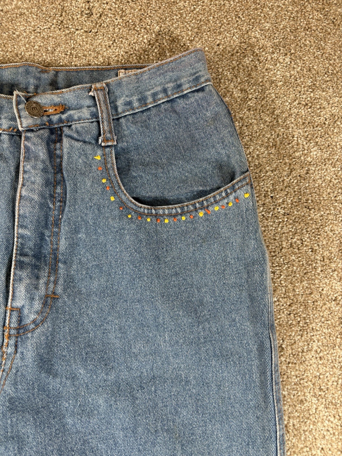 Vintage Ever Blue Womens Jeans W/ Puffy Paint Medium Wash Straight Leg Denim 90s