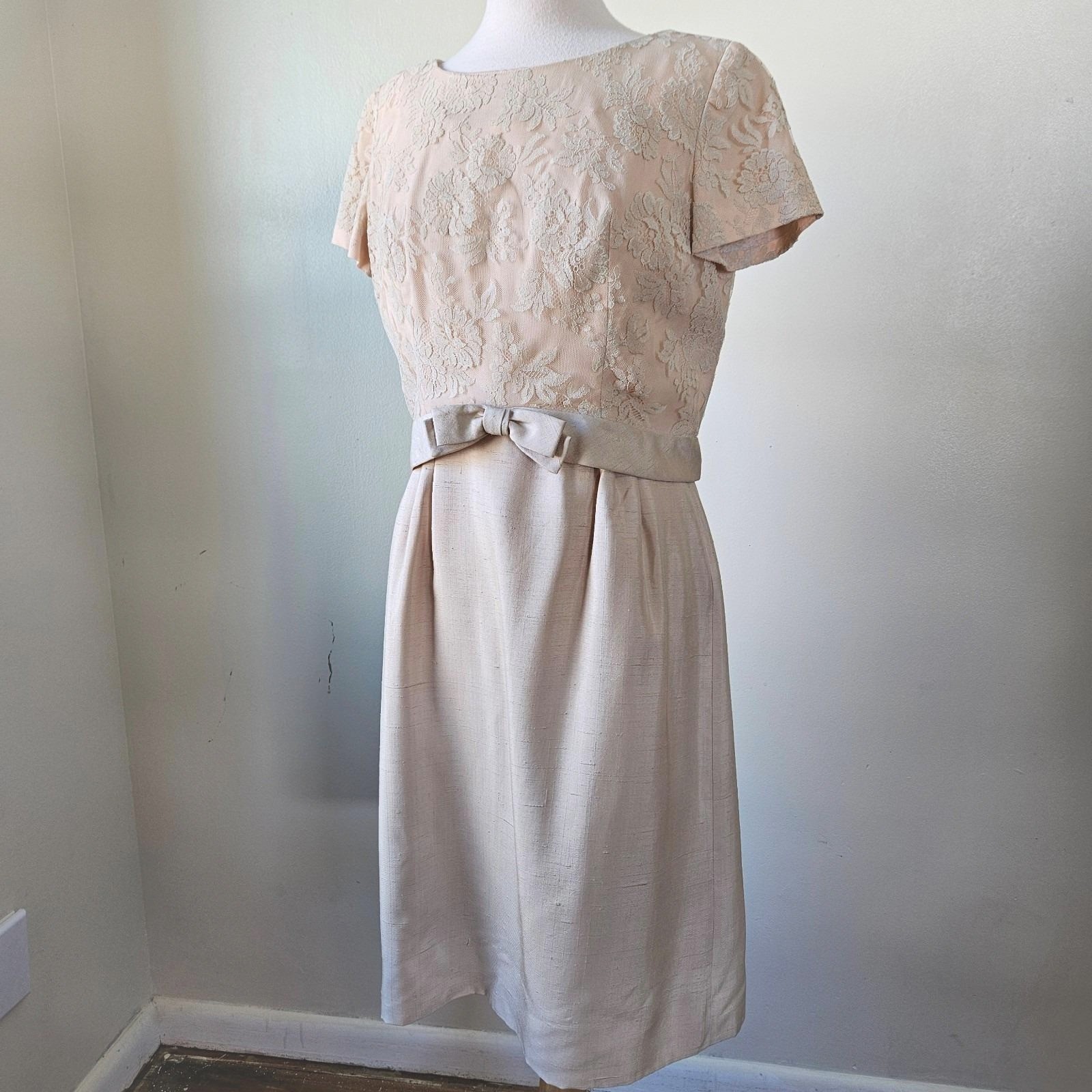 Vintage 50s 60s Beige Cream Bridal Lace 2 Pc Church Dress Set Sheath Mad Men S/M