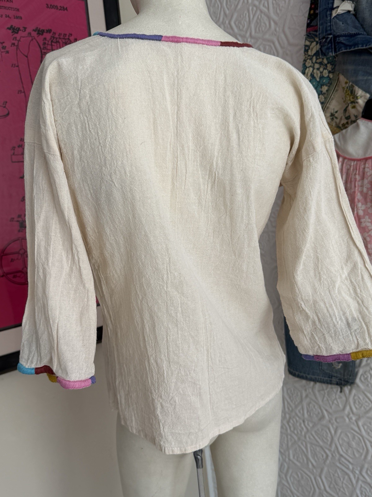 bohemian hand embroidered natural hippie top-vintage 1970s late 1960s floral