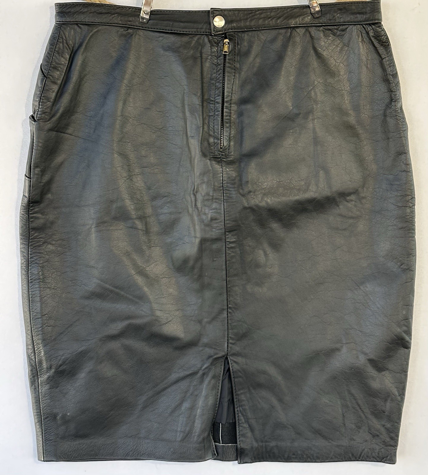 VTG Leather Knee Skirt Black Retro Grunge Women’s Sz M/L (see measurements)