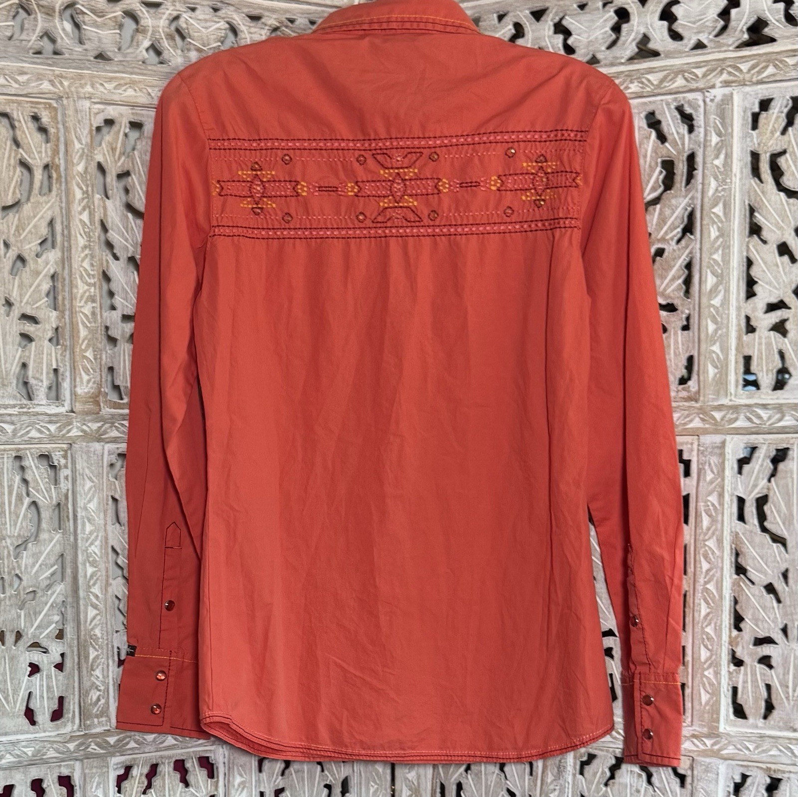 Vintage Cowgirl Up Women’s Western Shirt Pearl Snap Embroidered Rhinestones L/S