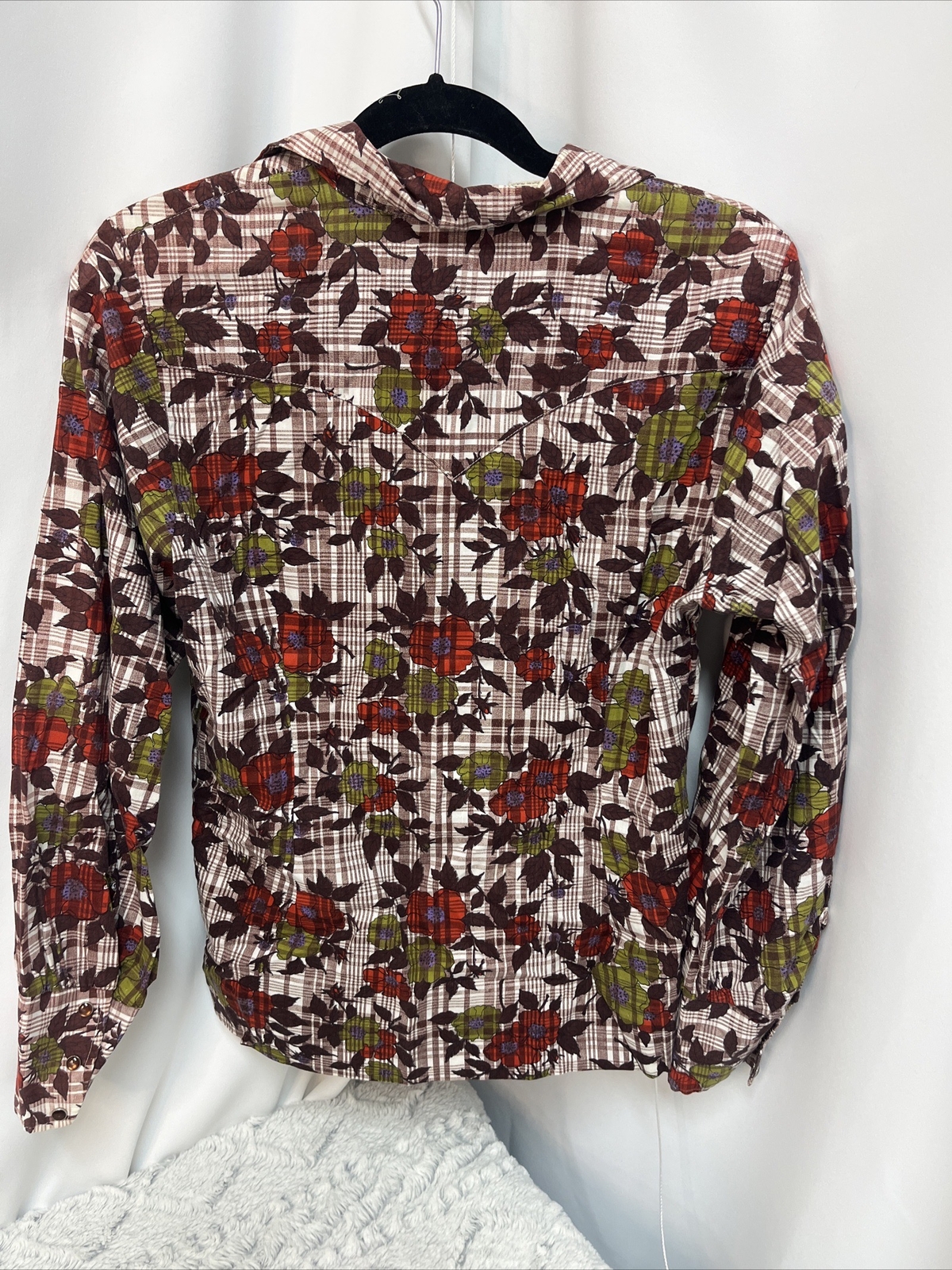 Vintage Tem-Tex Western Floral 70’s Blouse With Pearl Snaps Medium