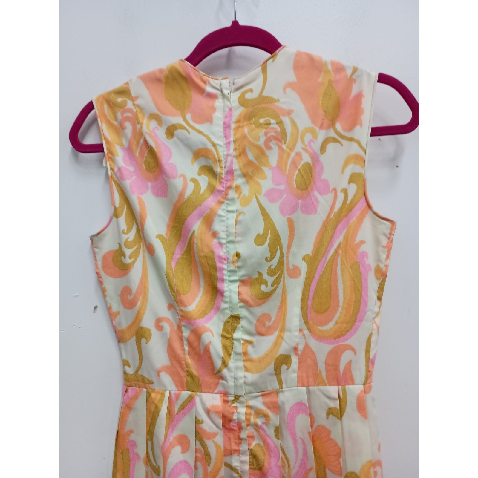 VTG Gay Gibson Dress Womens 4 Pink Orange Floral Psychedelic Sleeveless Pleated