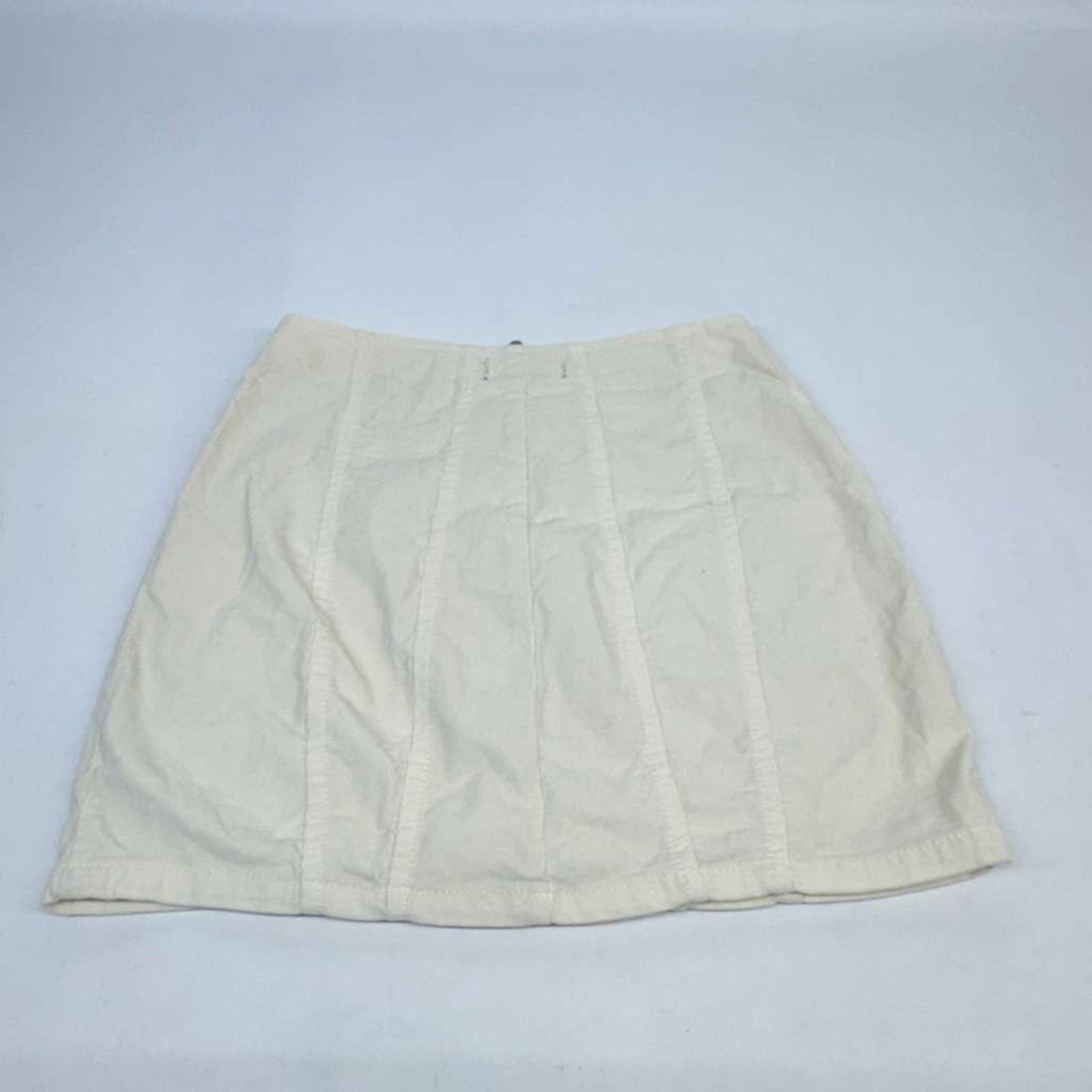 Free People We The Free Cheesecake Mini Skirt – Ivory Size 8 New W/ Small Defect