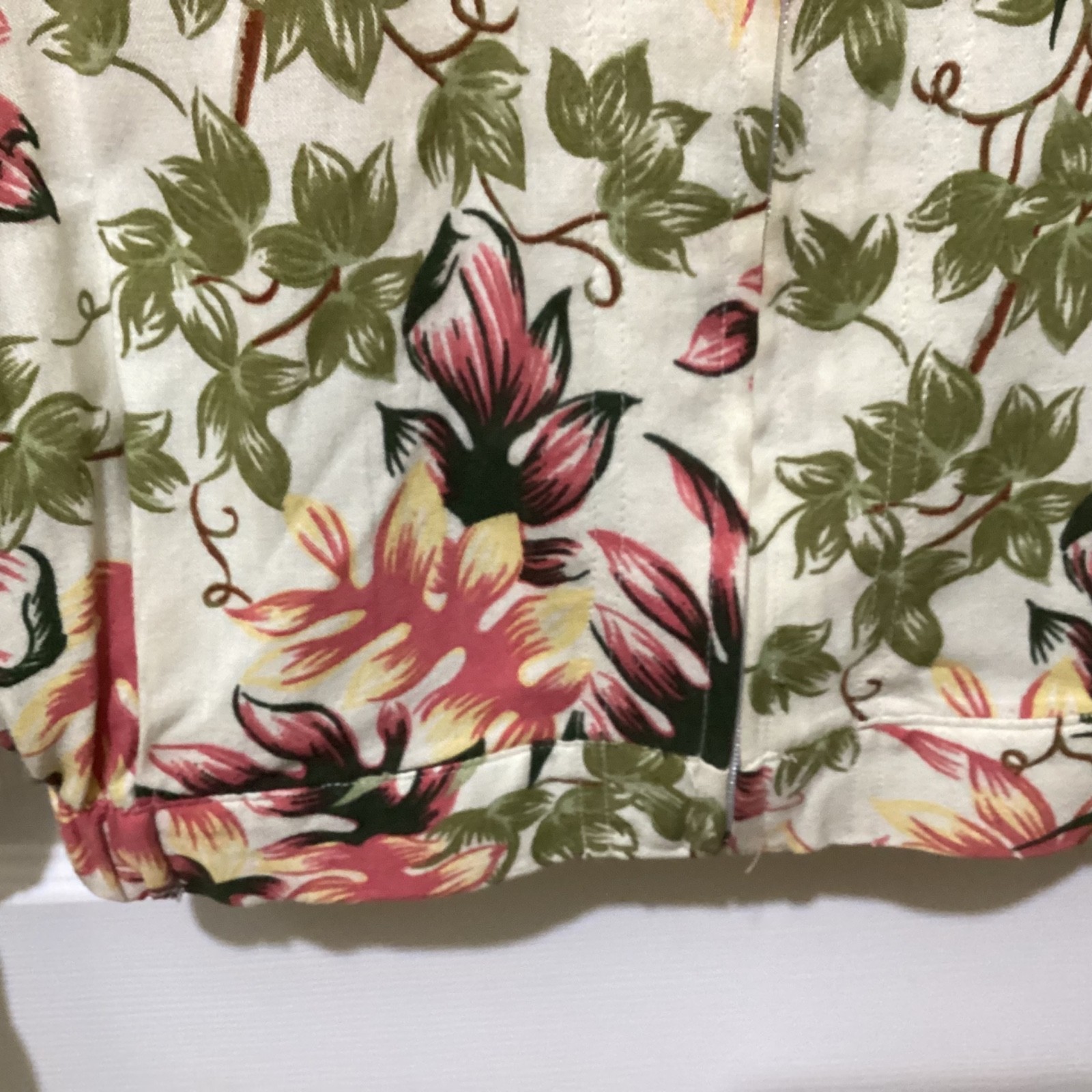 VTG 90s OUTBACK RED Blouse Top Jacket Zip Cropped Floral Rayon ~Small