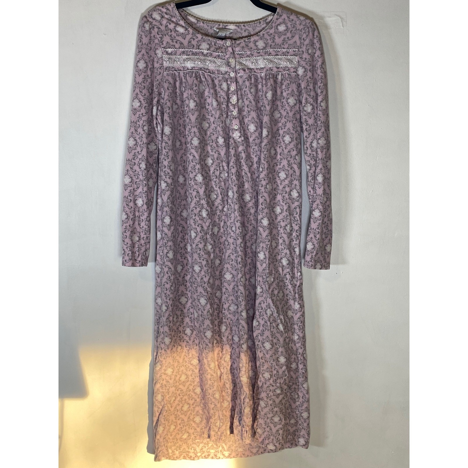 Vintage Grandmacore Pink Flannel Nightgown Lace Trim Button Front Cottagecore M