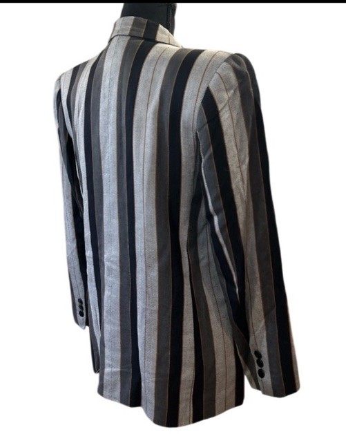 VINTAGE! 1980S STIRLING COOPER STRIPED BLAZER! EXCELLENT CONDITION! *RARE*